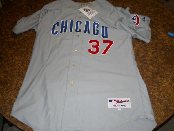 2010 Angel Guzman Chicago Cubs Game Used Game Worn Road Grey Jersey