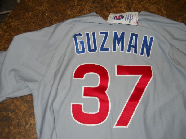 2010 Angel Guzman Chicago Cubs Game Used Game Worn Road Grey Jersey