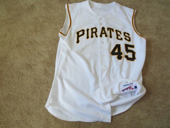 2004 Pittsburgh Pirates Game Used Game Worn Home Vest Jersey Cory Stewart #45