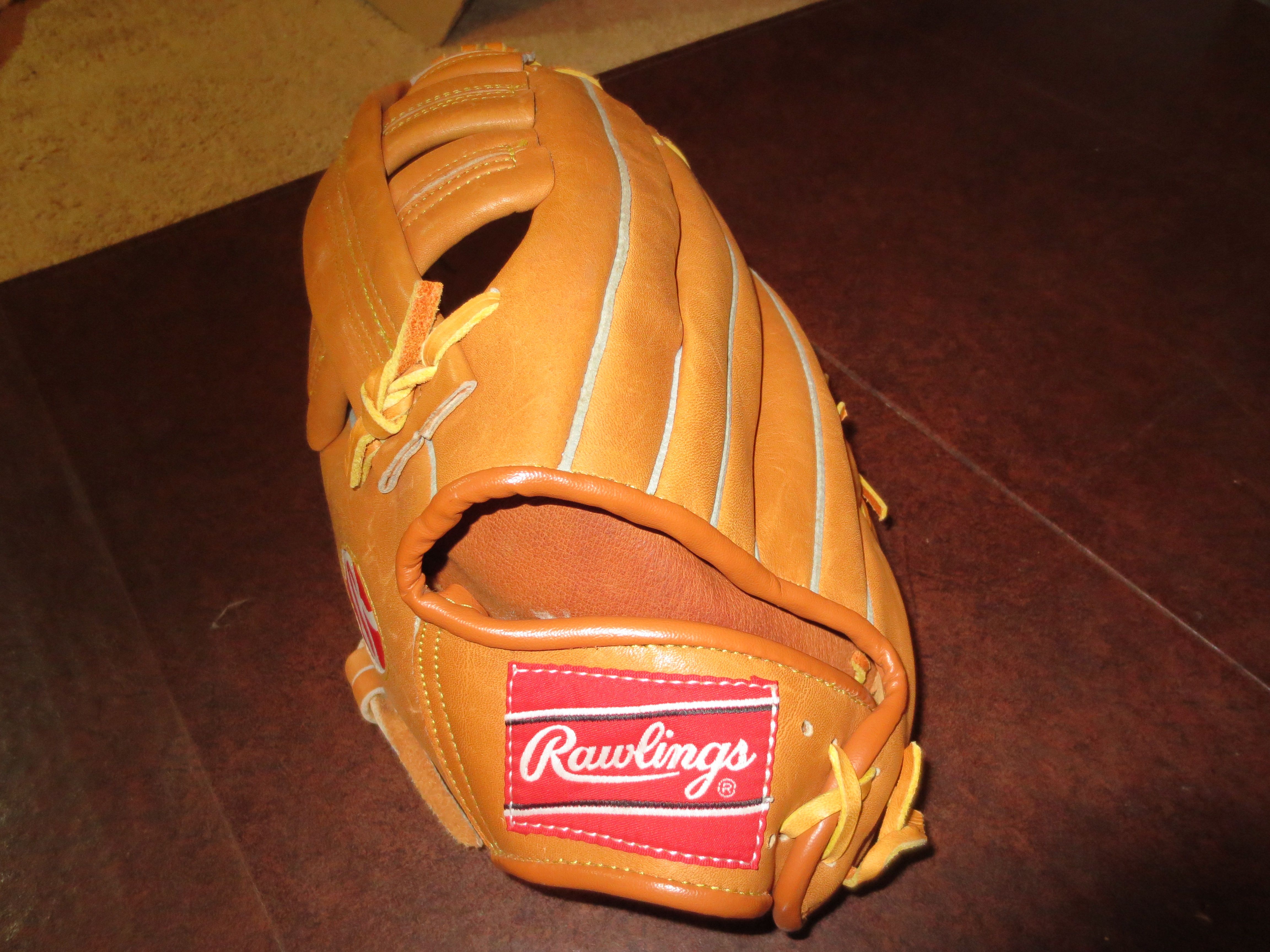 rawlings ryne sandberg glove