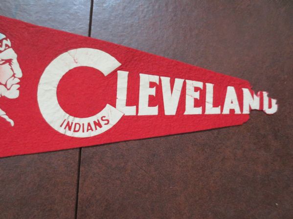 1948 Cleveland Indians soft felt scroll pennant   WOW