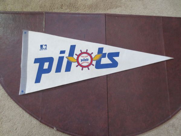 1969 Seattle Pilots RARE variety soft felt Pennant