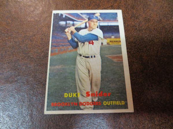 1957 Topps Duke Snider #170