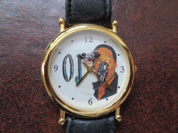 O.J. Simpson Watch showing the car chase   Bizarre!