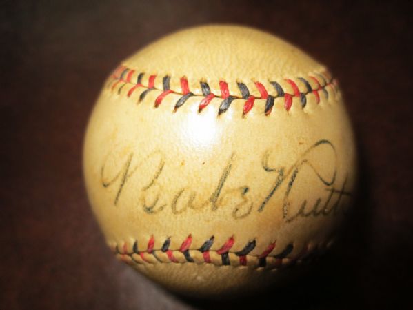 Babe Ruth/Lou Gehrig Autographed baseball with Authentication from JSA Jimmy Spence WOW