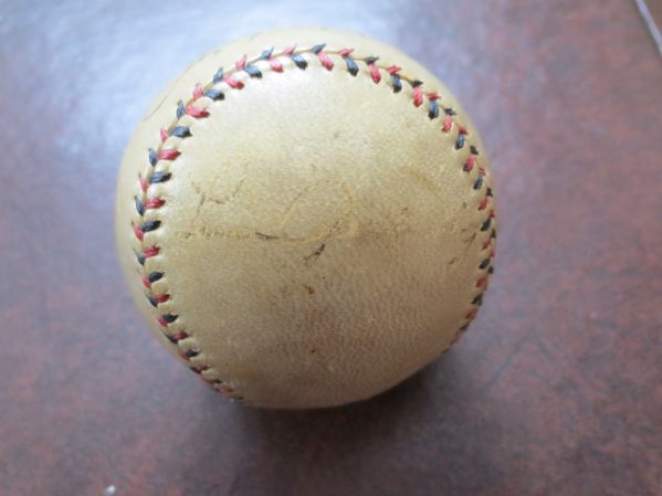 Babe Ruth/Lou Gehrig Autographed baseball with Authentication from JSA Jimmy Spence WOW