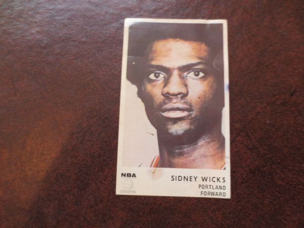 1972 Icee Bear Sidney Wicks basketball card  Unusual