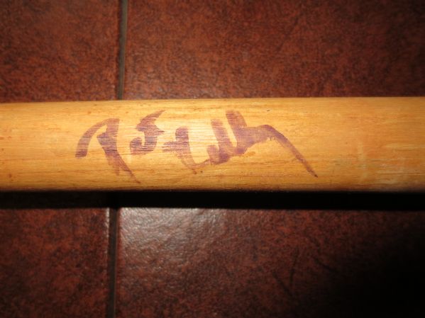 Pat Kelly Game Used Bat New York Yankees Cooper Pro 100   33.5