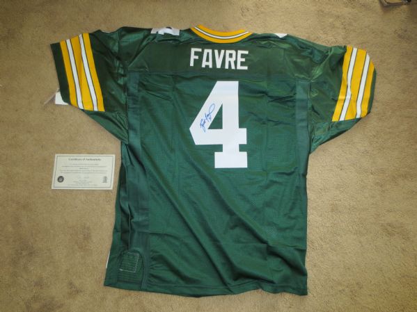 Brett Favre Autographed Green Bay Packers Football Jersey Scoreboard LOA