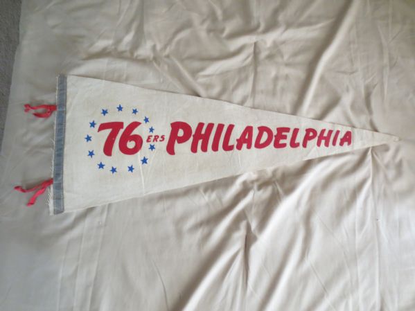 1960's Philadelphia 76ers Basketball Soft felt Pennant 33 tough to find