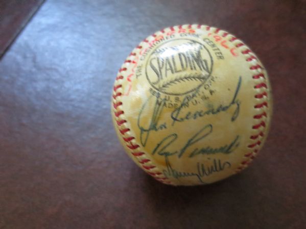 1966 Los Angeles Dodgers Team signed ball 21 signatures Drysdale, Sutton rookie, Wills, Davis