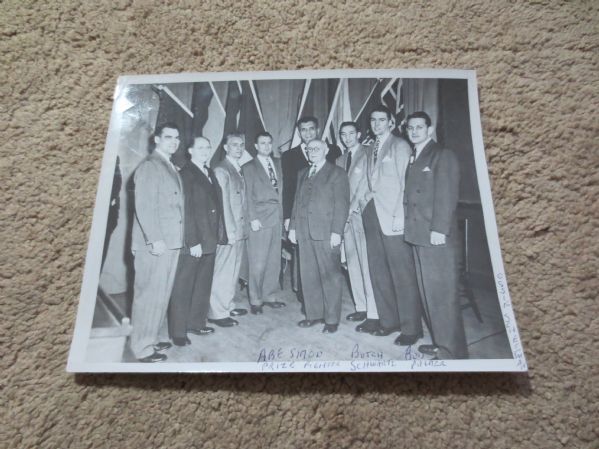 Ossie Schectman Collection  7x 9 Original Photo