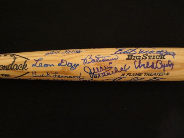 24 different Hall of Famer Signed Baseball Bat 34   NICE