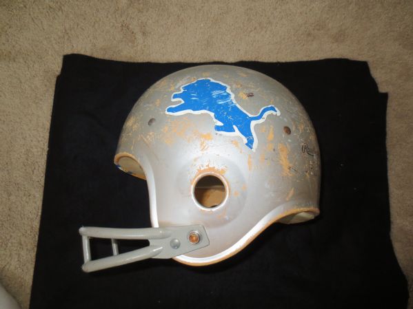 Vintage Detroit Lions Football Helmet  Rawlings HNFL-N Medium Store Model