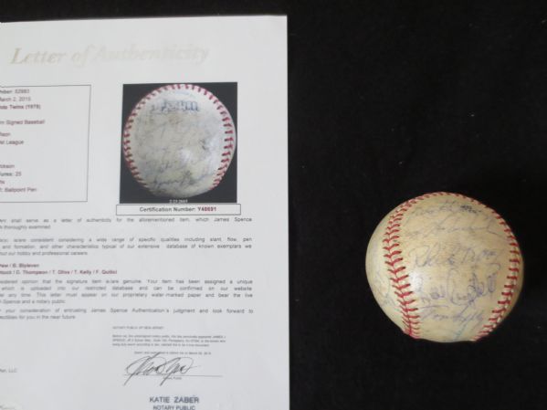 1975 Minnesota Twins Team Signed Ball 25 sigs with Bostock, Thompson, Blyleven JSA