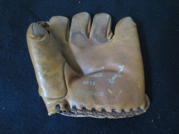 1930's Larry French Goldsmith baseball glove Chicago Cubs, Brooklyn Dodgers, Pittsburgh Pirates