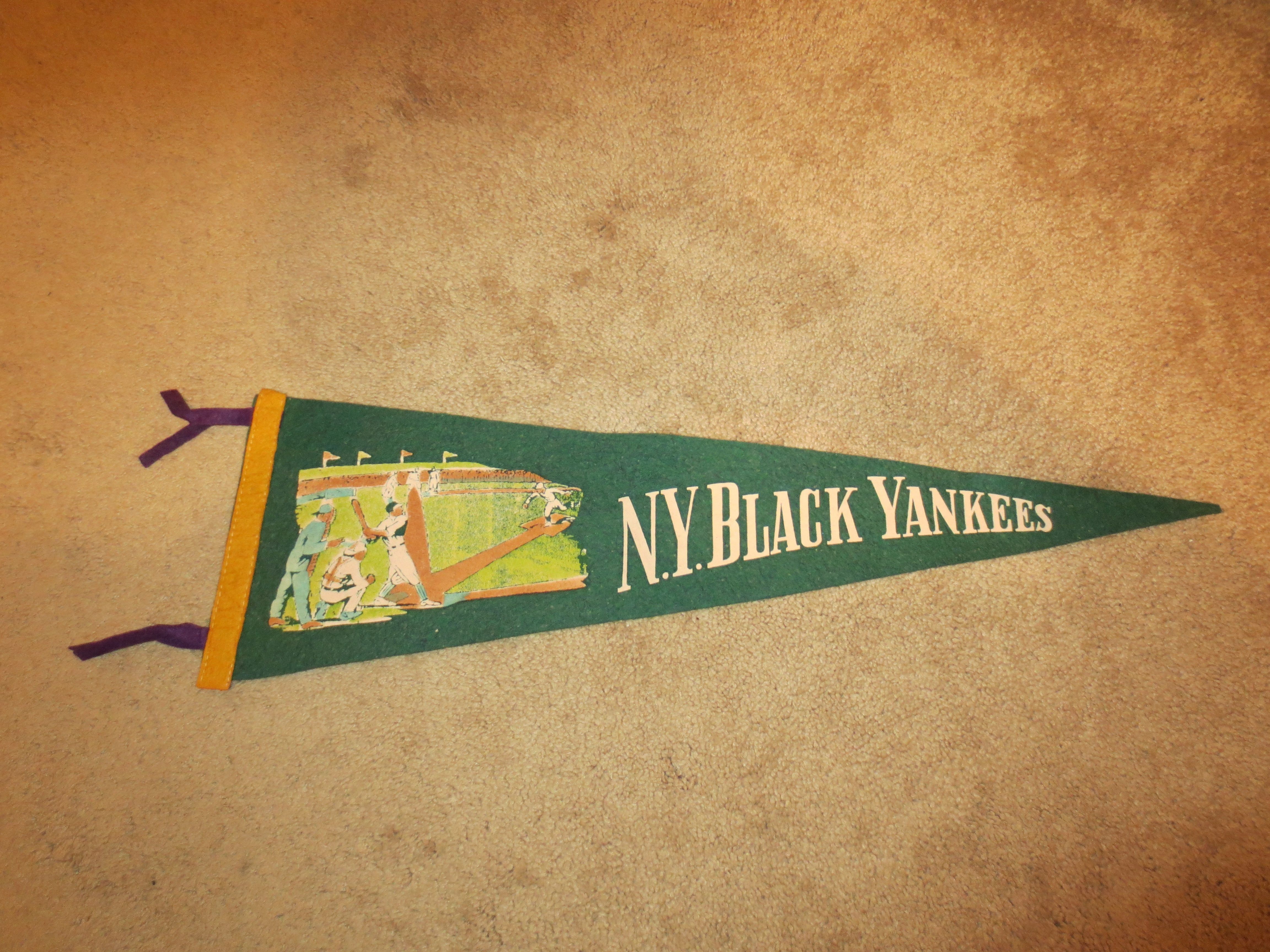 Sold at Auction: New York Yankees Vintage Pennant