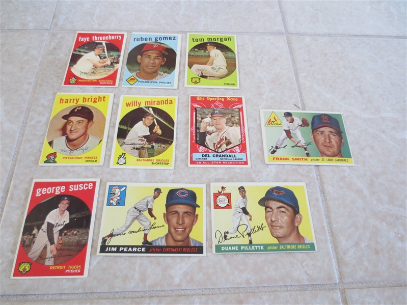 (10) 1950's Topps baseball cards in nice condition