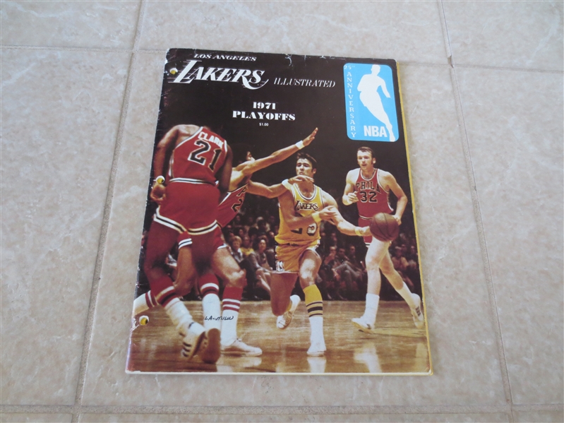 1971 NBA Playoff Basketball Program Milwaukee Bucks at Los Angeles Lakers  Wilt, Alcindor
