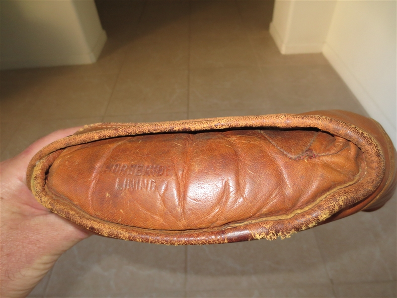 Circa 1940 Elmer Riddle Goldsmith Model UN baseball glove soft leather nice shape