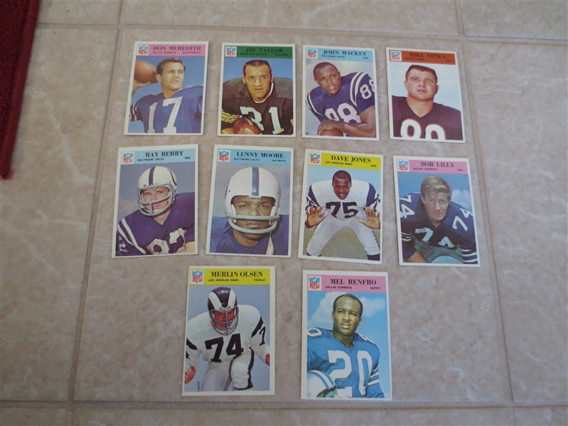 (100) 1966 Philadelphia Football cards including Ditka, Meredith, Taylor, Jones, Barry, Moore +