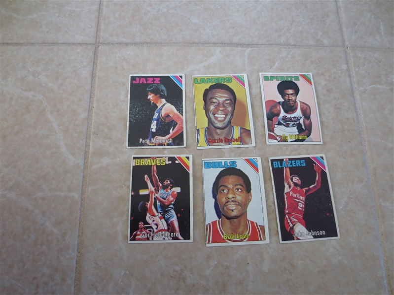 (6) 1975-76 Topps Basketball cards including Pete Maravich #75