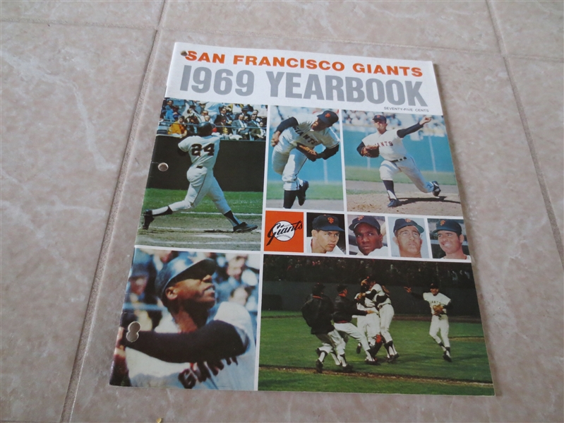 1969 San Francisco Giants Yearbook Neat cover of the stars of the team!