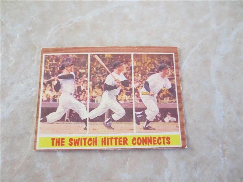 1962 Topps Mickey Mantle The Switch Hitter Connects baseball card #318