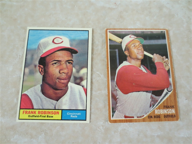 1961 and 1962 Topps Frank Robinson baseball cards