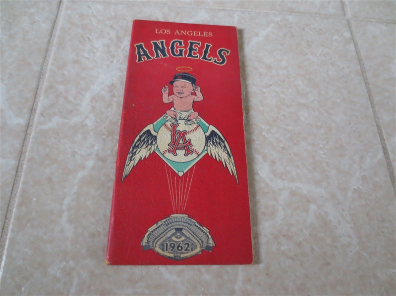 1962 Los Angeles Angels media guide  Their 2nd year in the majors!  RARE!