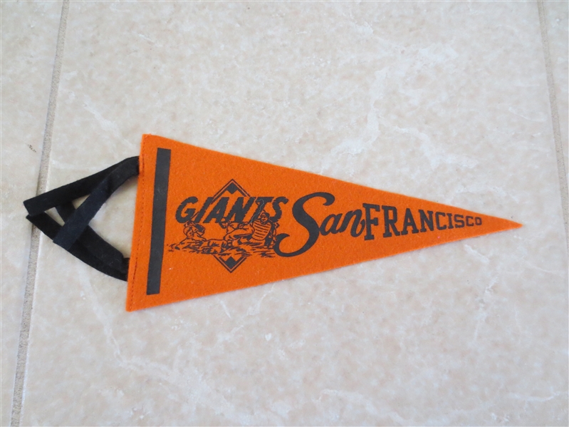 1960's San Francisco Giants mini soft felt pennant 11 black and orange