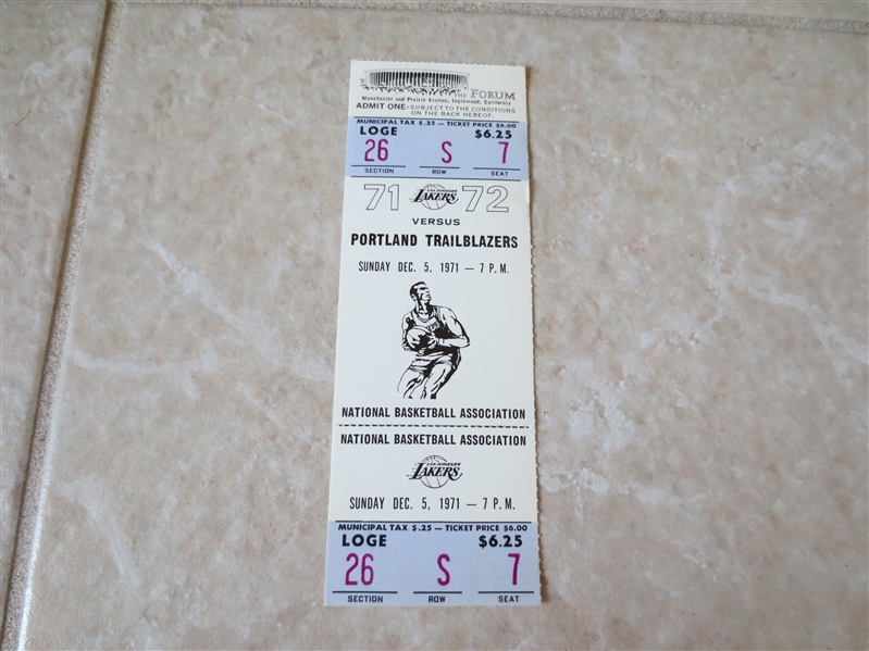 1971 Portland Trailblazers at Los Angeles Lakers FULL ticket  During 33 game win streak!