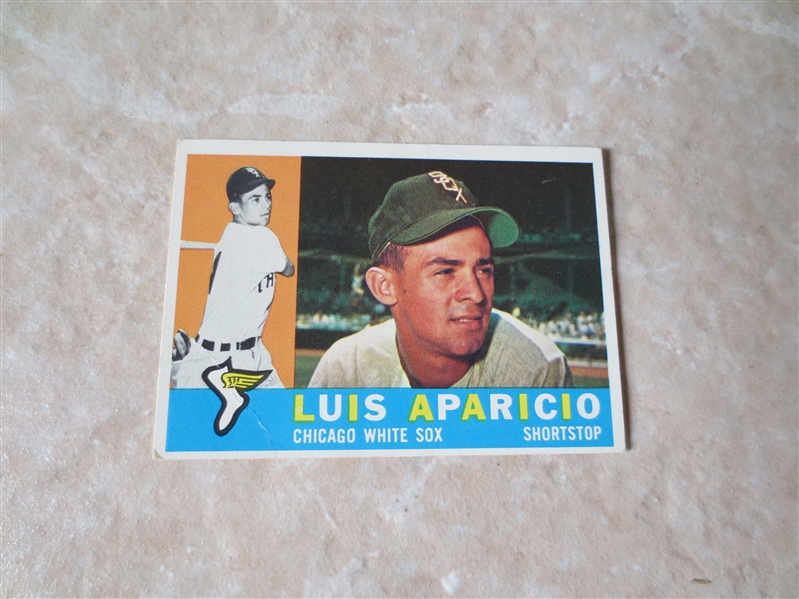 1960 Topps Luis Aparicio baseball card #240   HOFer