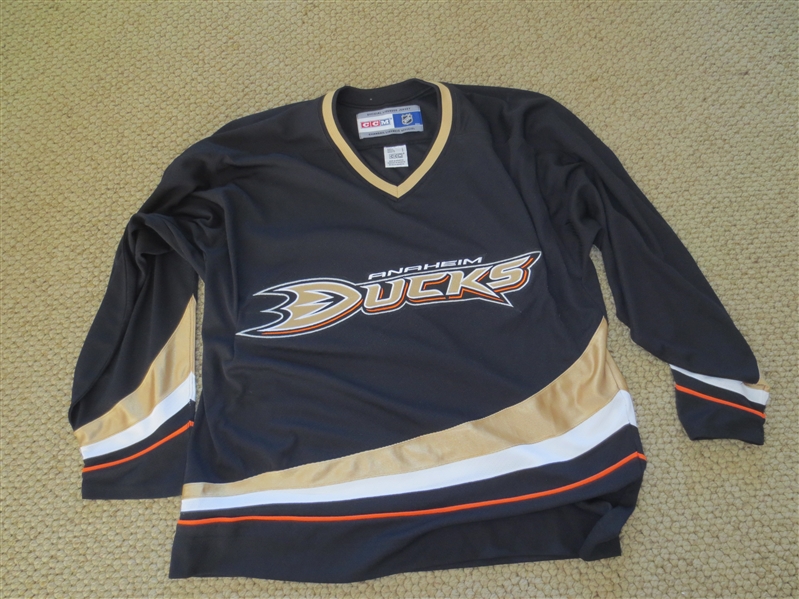 Anaheim Ducks hockey jersey by CCM large Never used.