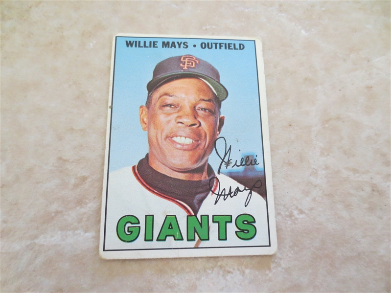 1967 Topps Willie Mays baseball card #200
