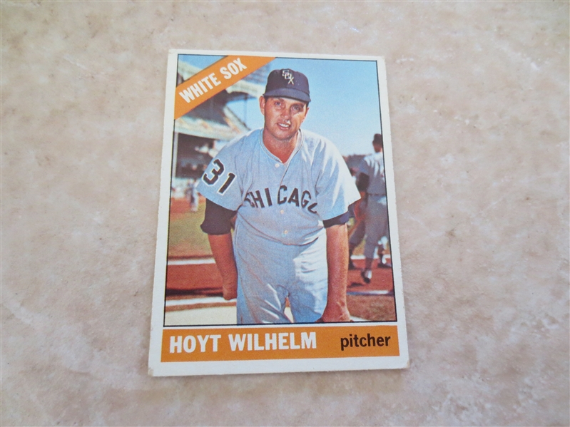 1966 Topps Hoyt Wilhelm + (2) 1966 Topps Gil Hodges baseball cards