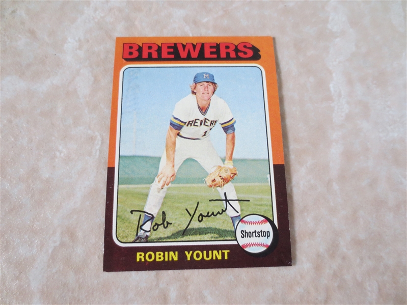 1975 Topps Robin Yount rookie baseball card #223  A beauty!  Send to PSA?       2