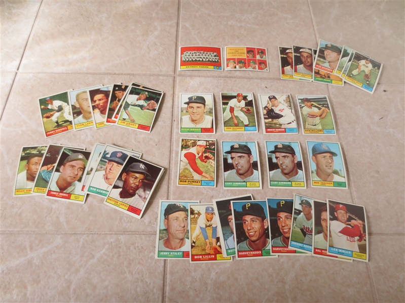 (40) 1961 Topps Baseball Cards in super condition