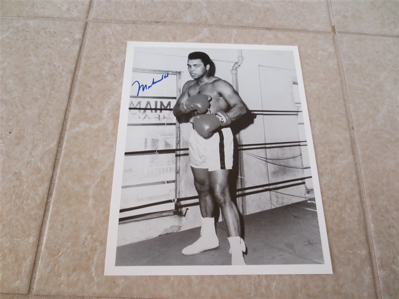 Autographed Muhammad Ali 8 x 10 black and white photo