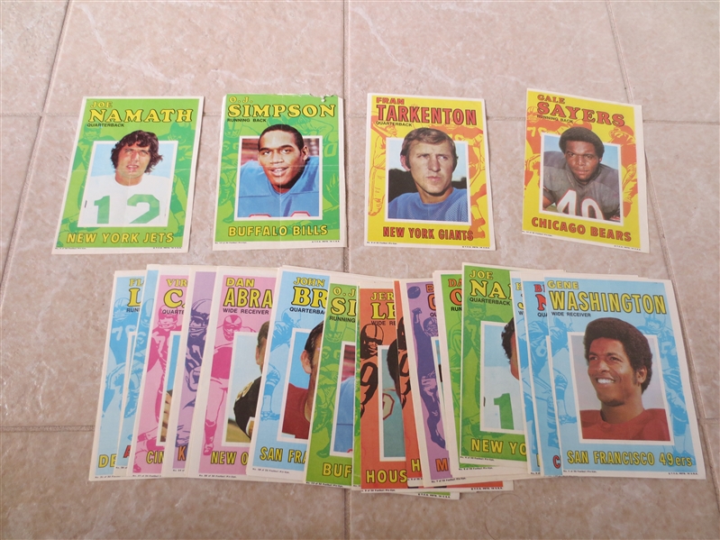 (30) 1971 Topps Football Pin-Ups including Namath, O.J., Brodie, Sayers, more