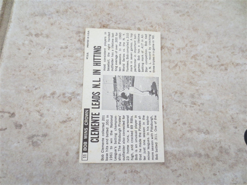 1964 Topps Giants Bob Clemente baseball card #11