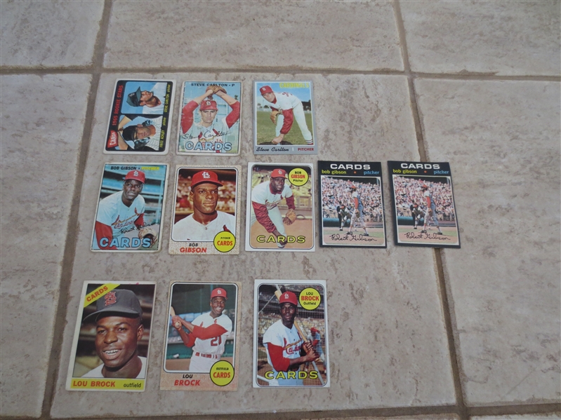 (11) 1965-71 Topps Steve Carlton, Bob Gibson, and Lou Brock baseball cards in assorted conditions including Carlton rookie