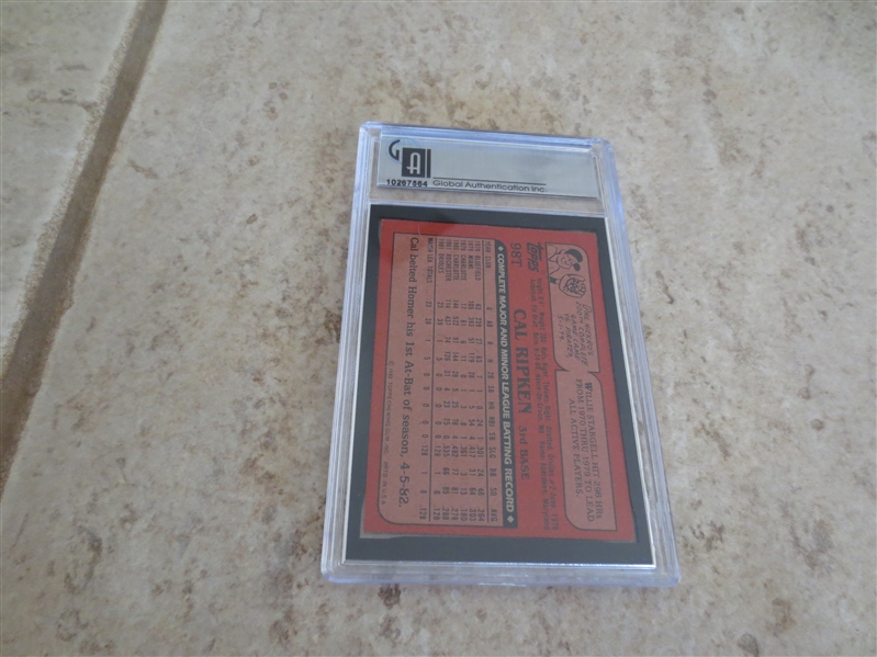 1982 Topps Traded Cal Ripken GAI 7.5 nmt+ #98T baseball card  Nice!