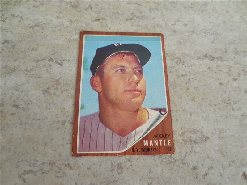 1962 Topps Mickey Mantle #200 baseball card in affordable condition