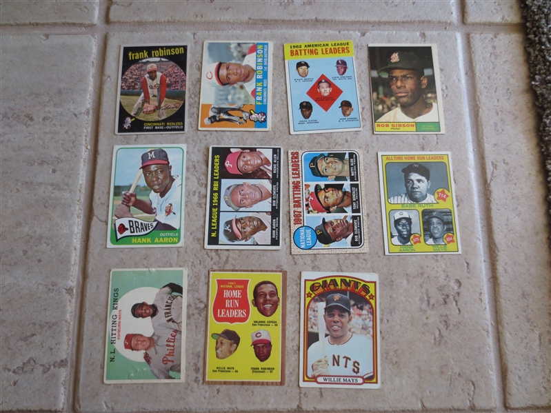 (11) different vintage Topps baseball cards of Hall of Famers including Mantle, Mays, Aaron  LOOK!