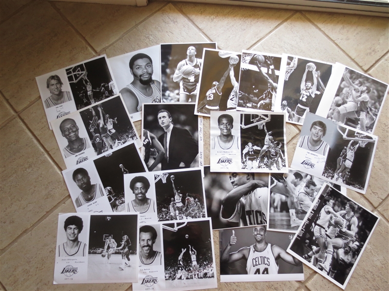 (61) 1970's-90's NBA Press Photos from Sporting News Archives Lakers, Celtics, 76ers, Pistons, Spurs