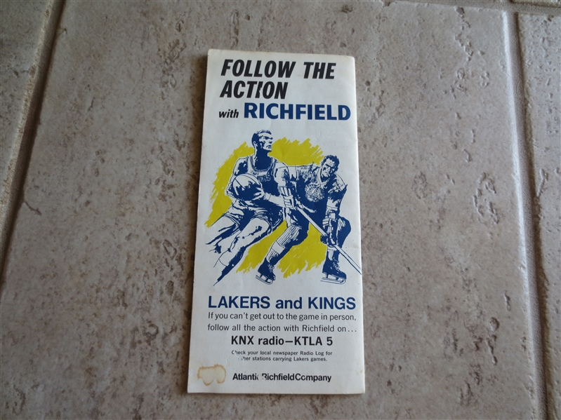 1967 Los Angeles Lakers Basketball for Dolls advertising booklet from ARCO