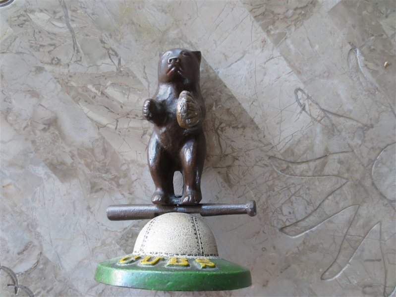 Circa 1908 Chicago Cubs Statue Figurine in very nice condition