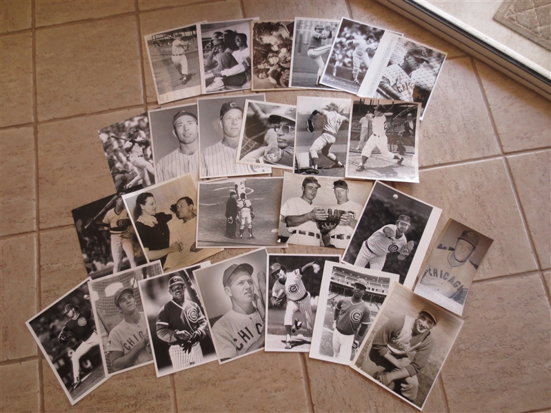 (25) different Chicago Cubs baseball press photos