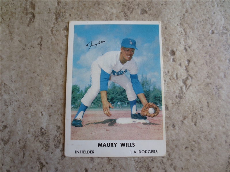 1962 Bell Brand Dodgers Maury Wills baseball card #30